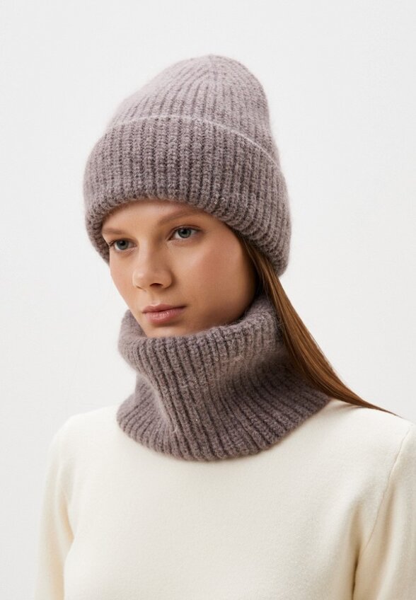 Шапка и снуд Havvs