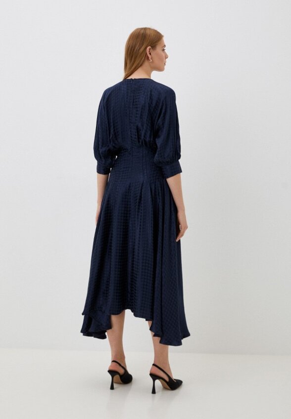 Платье MadaM T