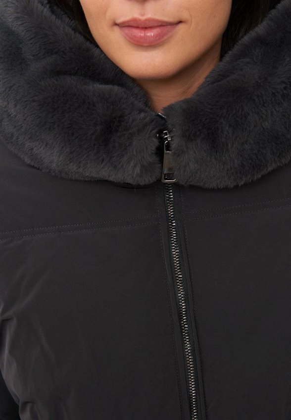 Пуховик Taifun