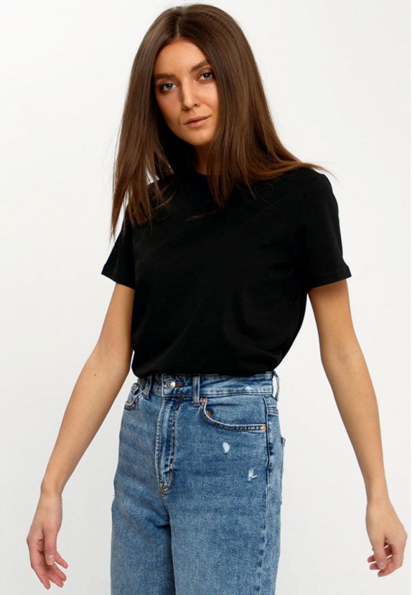 Футболка Апрель