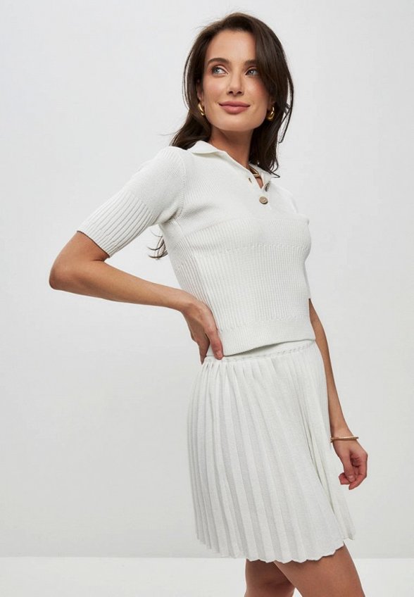 Поло To Molly from James