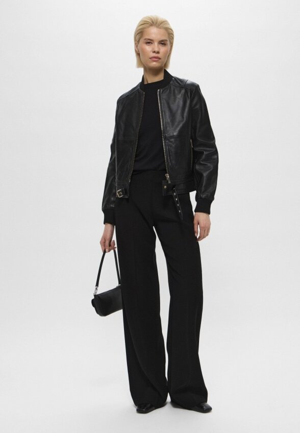 Куртка кожаная Trussardi