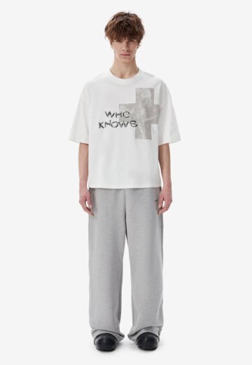 Футболка Who Knows White FABLE