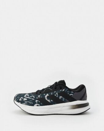 Кроссовки adidas мужчинам