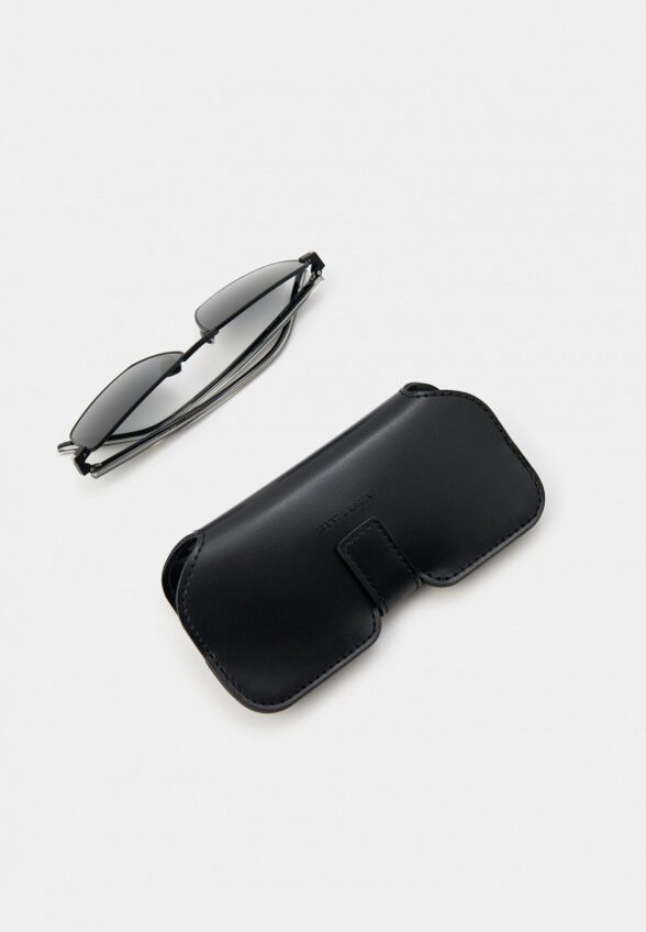 Очки солнцезащитные Saint Laurent