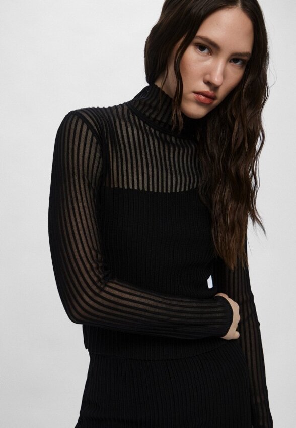 Водолазка Hugo