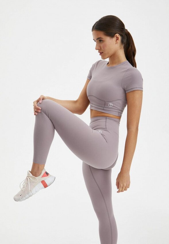 Топ спортивный Beself