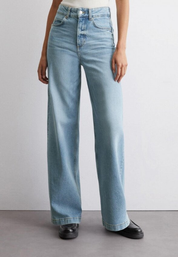 Джинсы Marc O'Polo