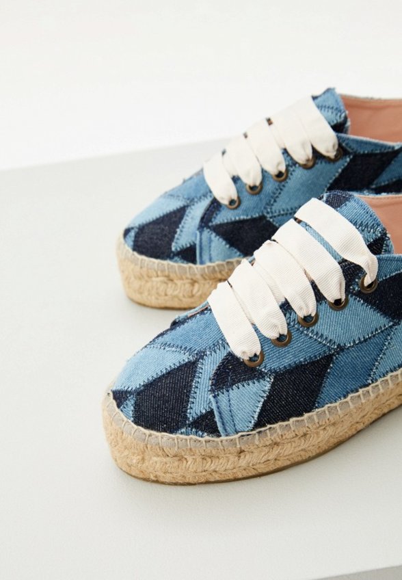 Эспадрильи Manebi