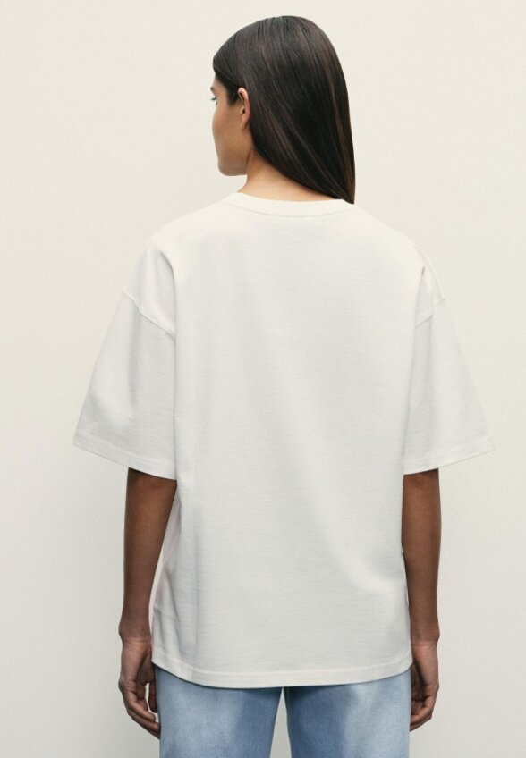 Футболка Zarina