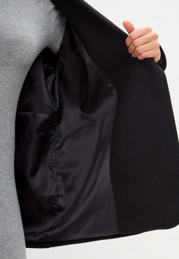 Полупальто Noele Boutique