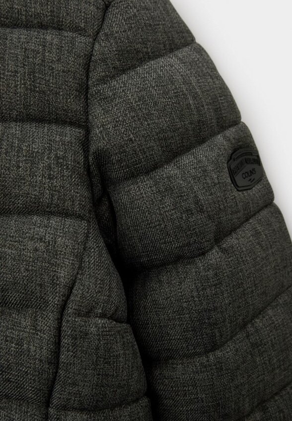 Пуховик Colin's