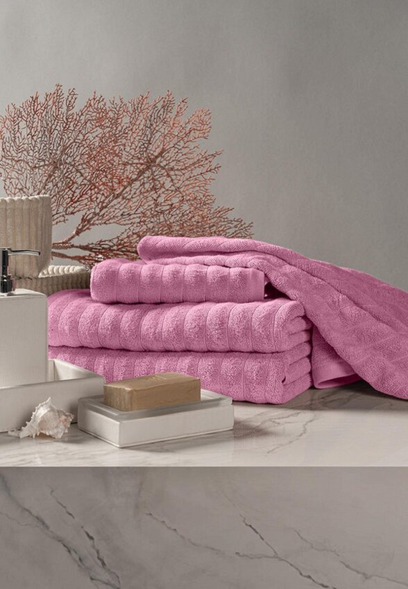 Комплект полотенец Estia