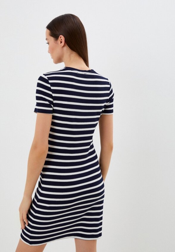Платье Lacoste