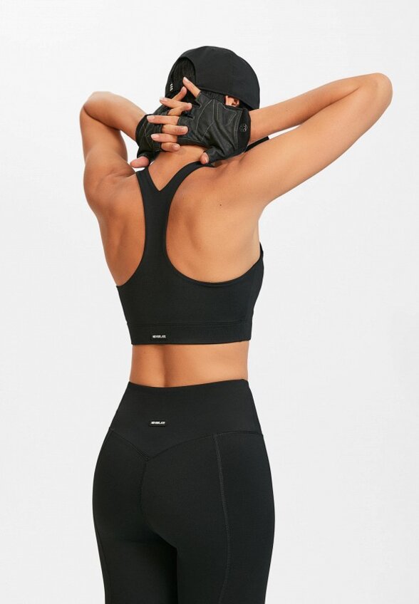 Топ спортивный Neverlate