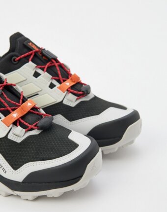 Кроссовки трекинговые adidas женщинам