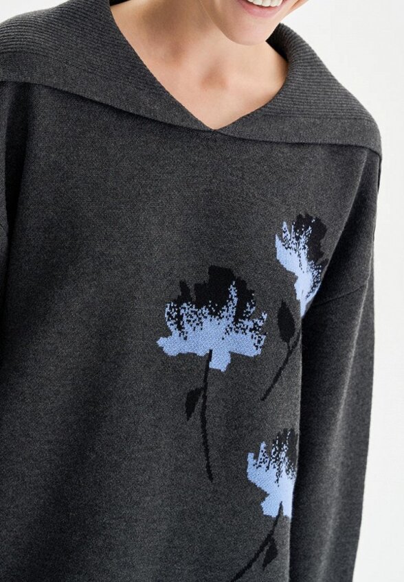 Пуловер To Be Blossom