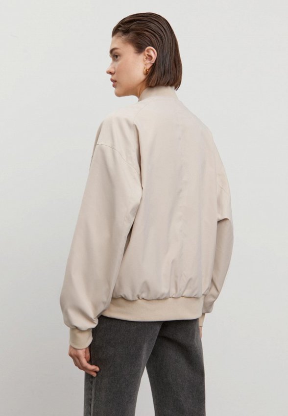 Бомбер I Am Studio