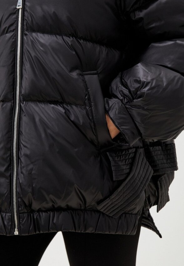 Пуховик Снежная Королева