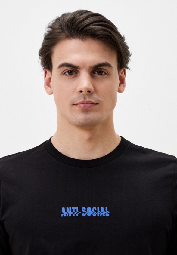 Футболка Hiddenbrand