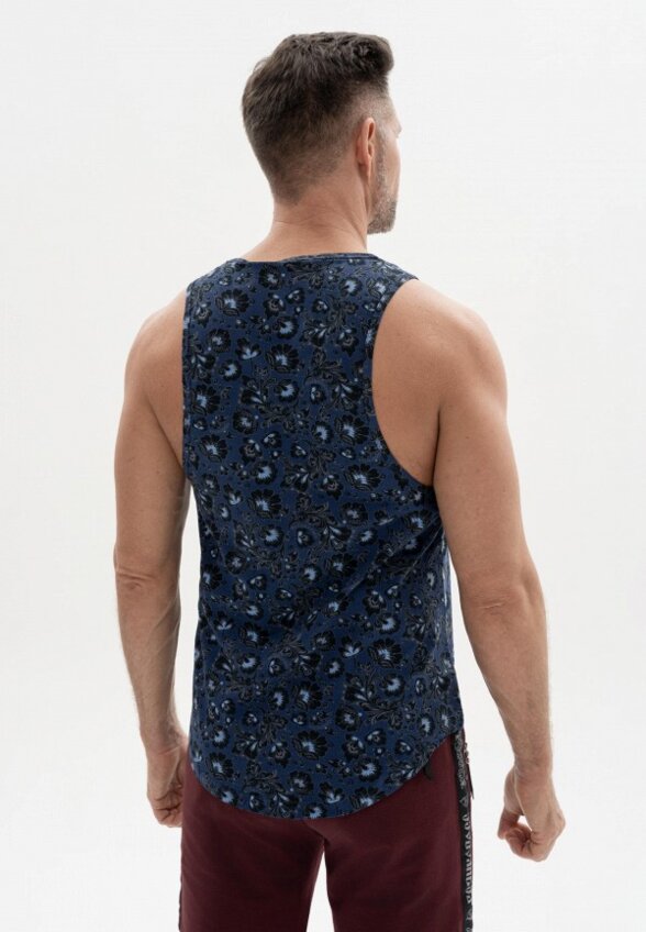 Майка Великоросс