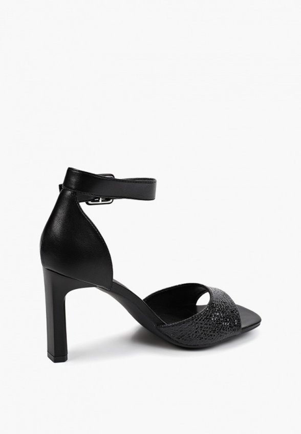 Босоножки Betsy