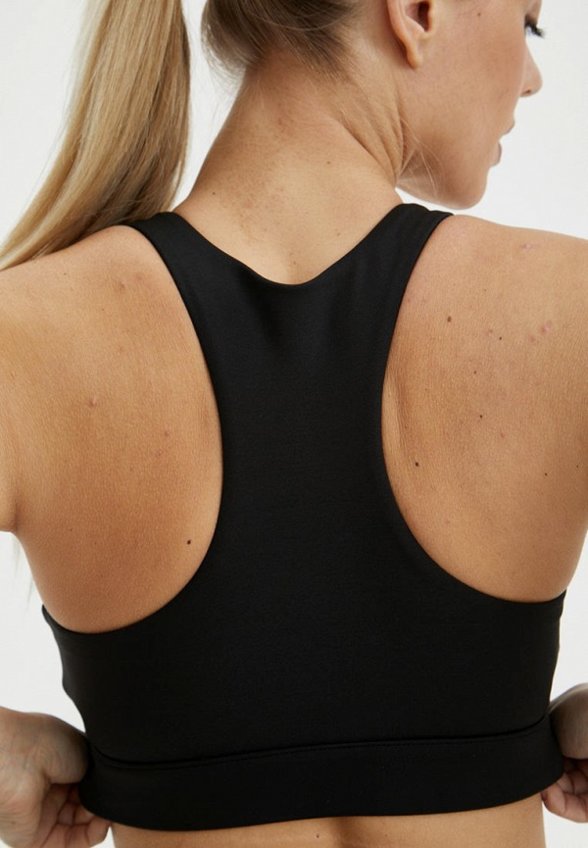 Топ спортивный Beself