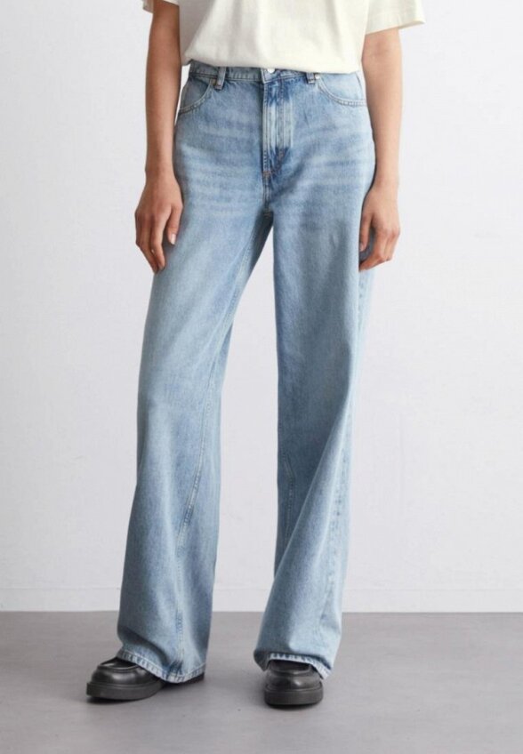 Джинсы Marc O'Polo