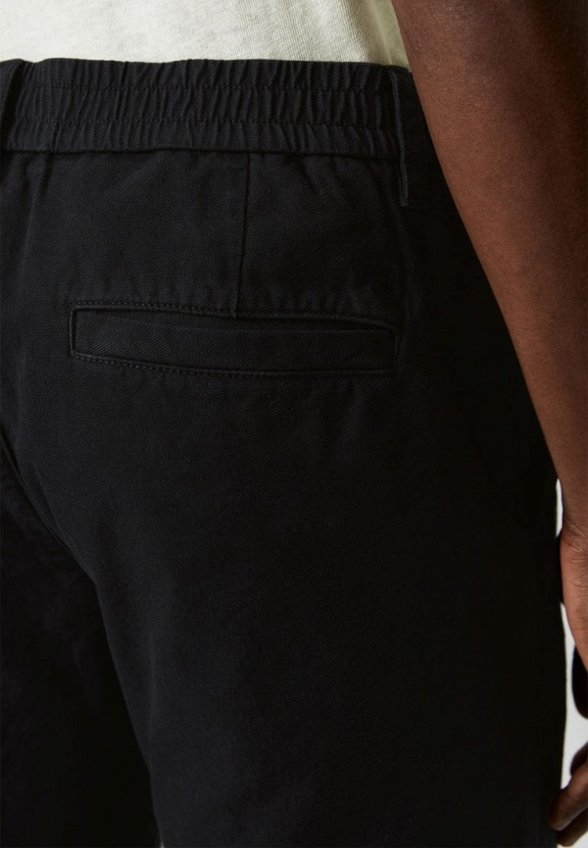 Чиносы Marc O'Polo