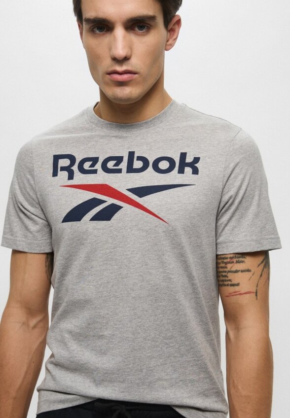 Футболка Reebok