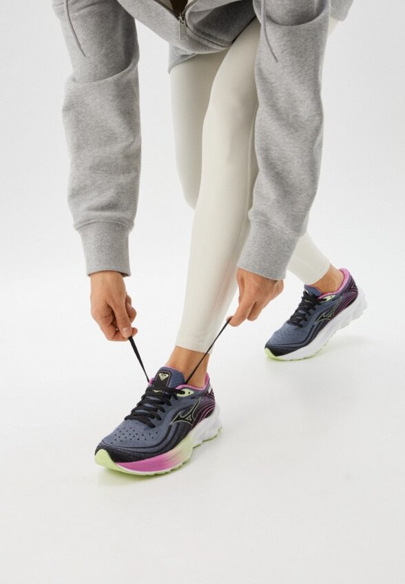 Кроссовки Mizuno