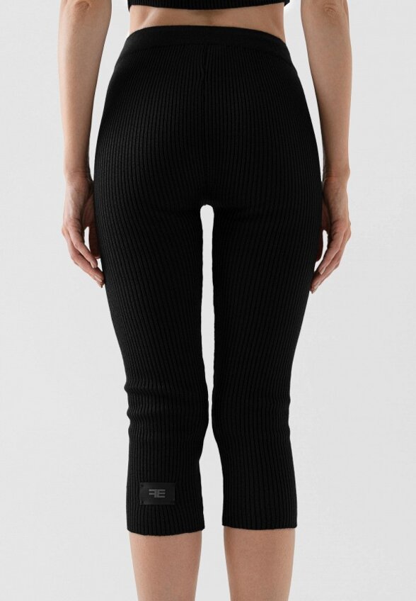 Капри Fightelement