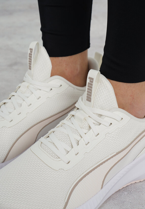 Кроссовки женские PUMA Flyer Lite 3, Бежевый