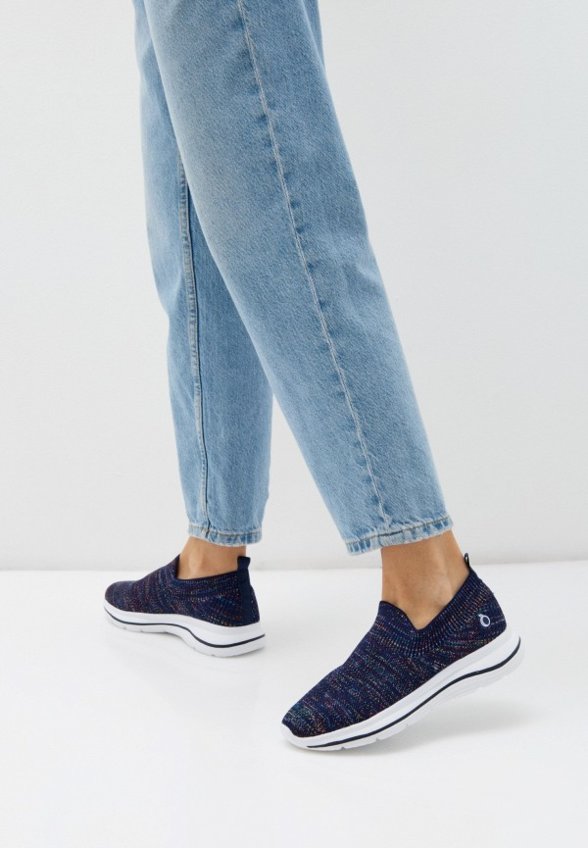 Кроссовки Abricot