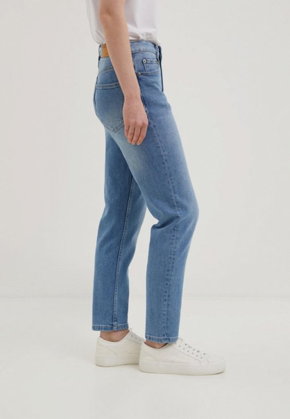 Джинсы Finn Flare