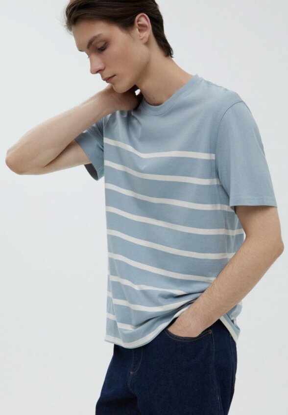 Футболка Finn Flare