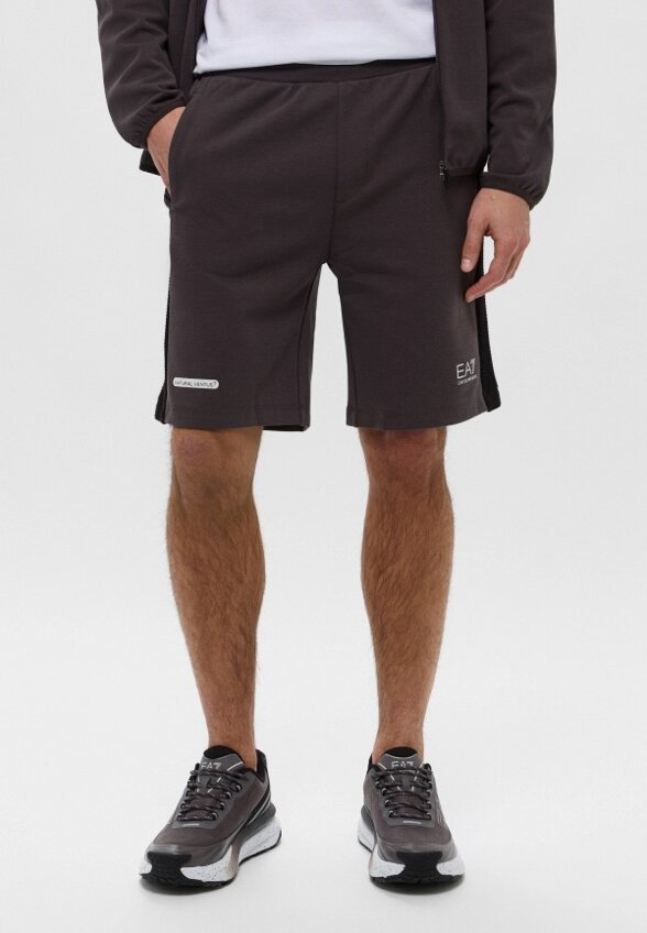 Шорты спортивные EA7