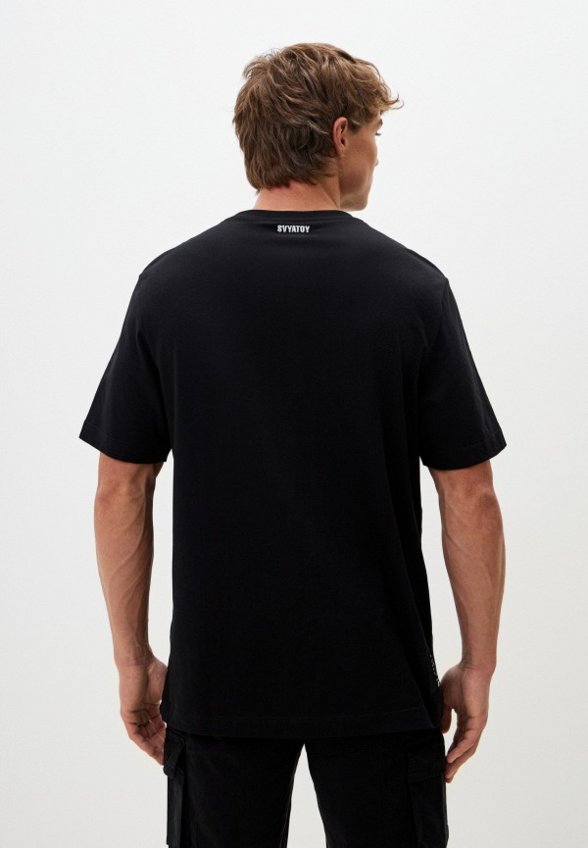 Футболка Святая