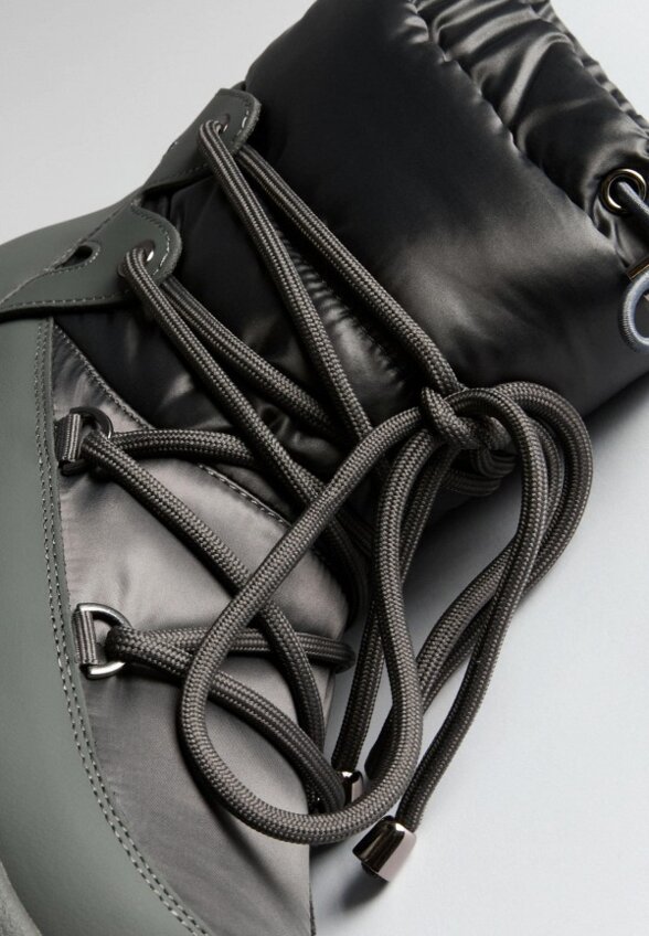 Дутики Maison David