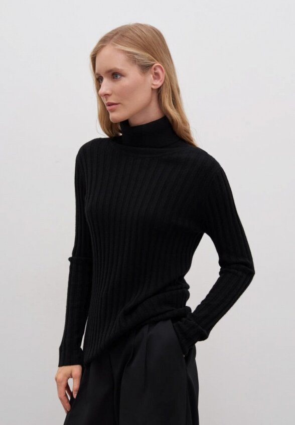 Водолазка Finn Flare