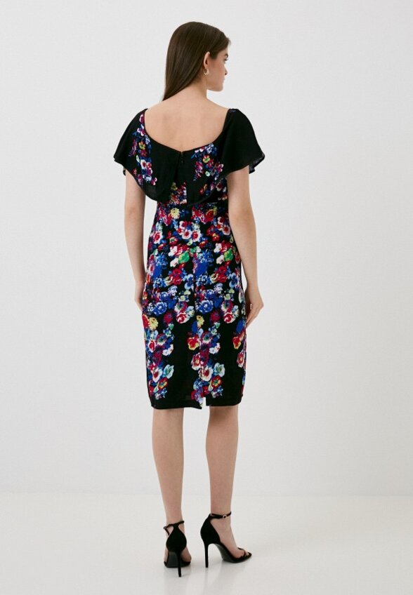 Платье MadaM T