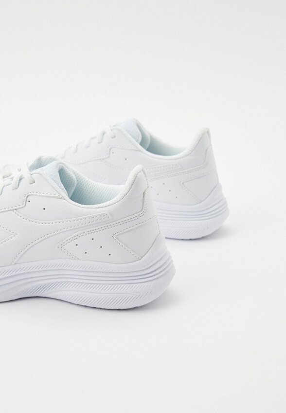 Кроссовки Diadora