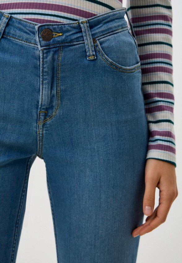Джинсы Lee