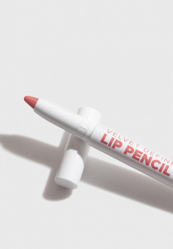 Карандаш для губ Inglot