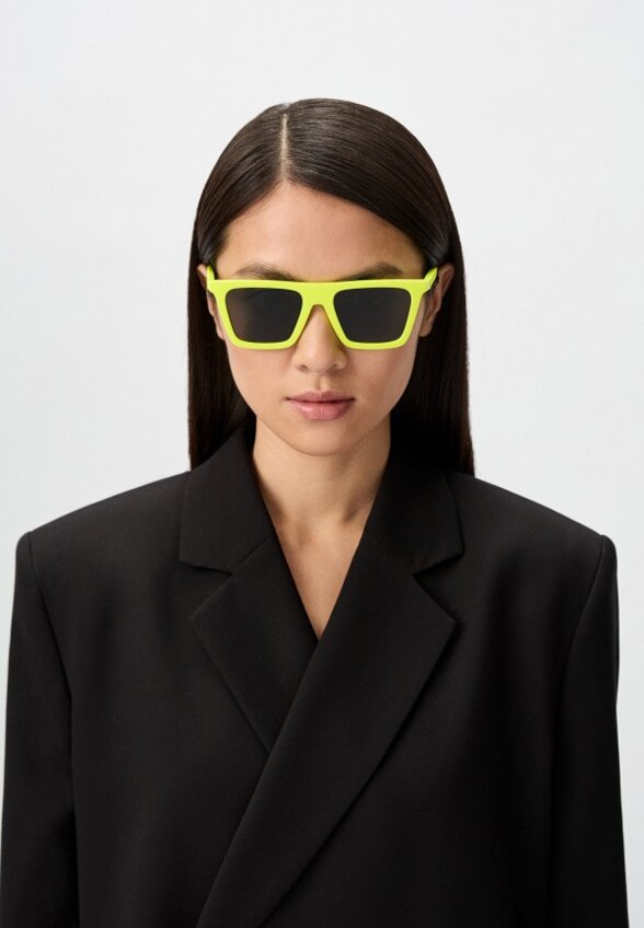 Очки солнцезащитные Versace