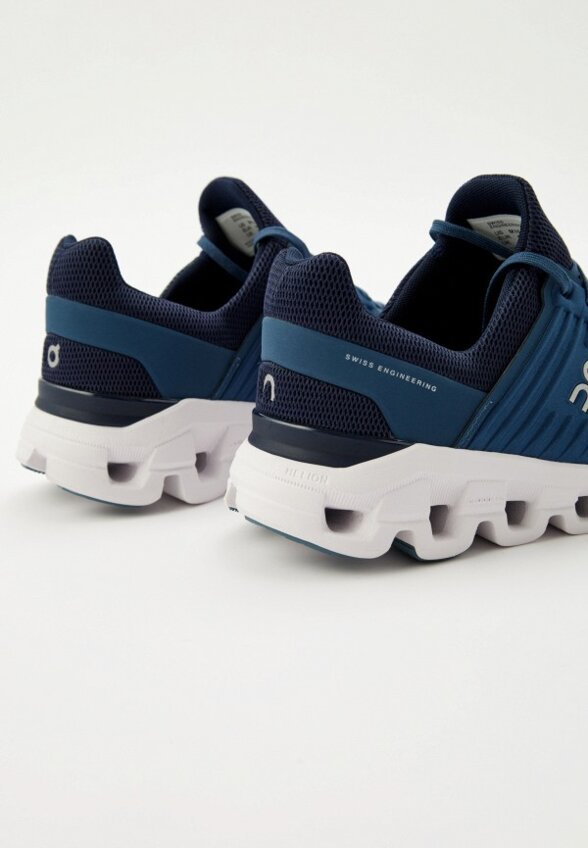 Кроссовки On