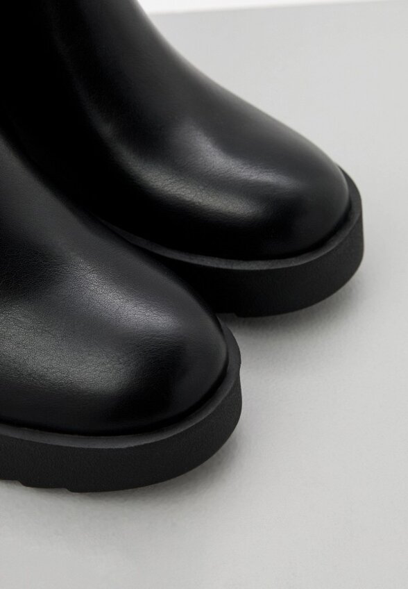 Ботильоны Roccobarocco