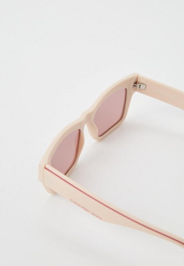 Очки солнцезащитные Calvin Klein Jeans