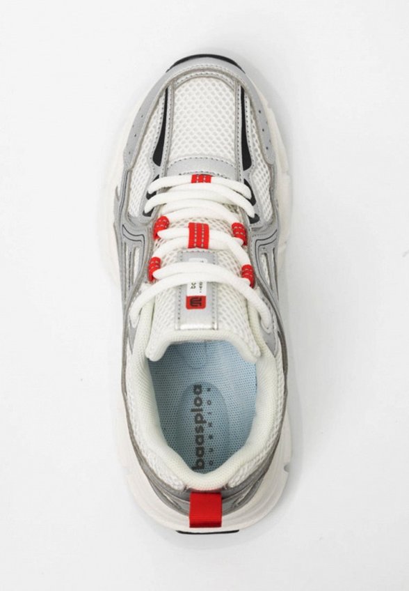 Кроссовки Baasploa