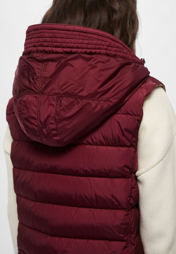 Жилет утепленный GJO.E